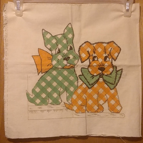 VINTAGE SCOTTIE DOG MUSLIN EMBROIDERED PILLOW PART - Picture 4 of 6